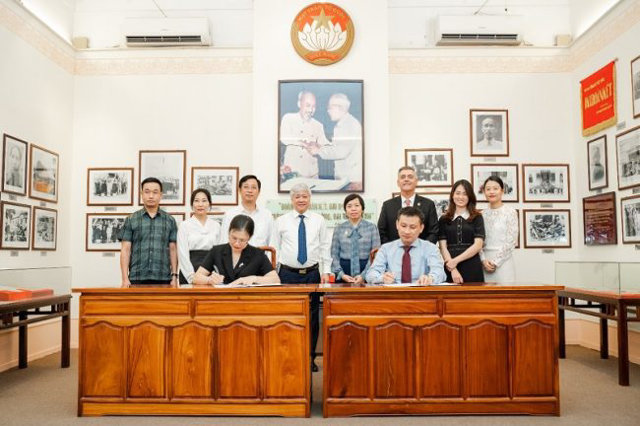 Masterise Group ký kết cùng Mặt trận Tổ quốc Việt Nam xây dựng 400 căn nhà Đại đoàn kết cho các hộ nghèo - Ảnh 1