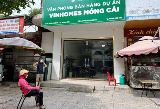 Quảng Ninh: 13 sàn giao dịch bất động sản ở Móng Cái bị đình chỉ hoạt động - Ảnh 1