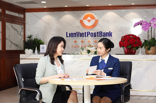 Sau 9 tháng, LienVietPostBank hoàn thành kế hoạch lợi nhuận cả năm - Ảnh 1