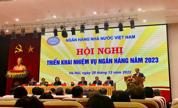 Thủ tướng Phạm Minh Ch&iacute;nh dự Hội nghị triển khai nhiệm vụ của ng&agrave;nh Ng&acirc;n h&agrave;ng năm 2023
