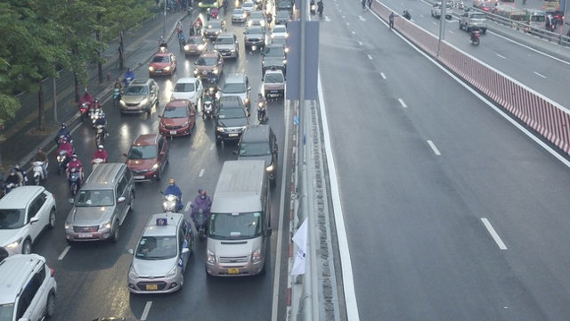 Hà Nội: Chính thức thông xe tuyến đường vành đai trên cao gần 10.000 tỉ đồng - Ảnh 10