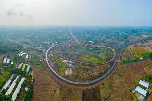 Cao tốc Dầu Giây - Phan Thiết thông xe: Cú hích cho bất động sản du lịch Bình Thuận - Ảnh 2