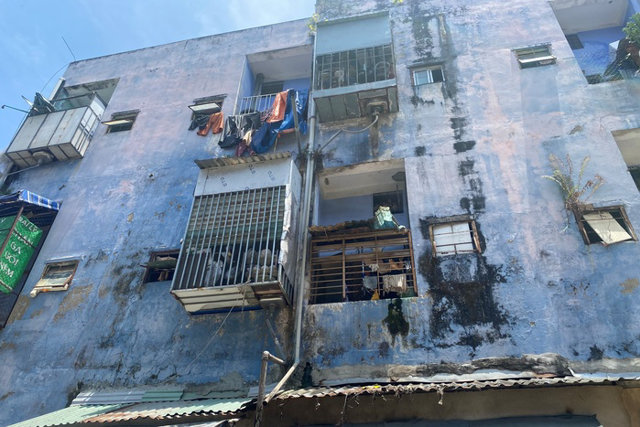 Sống bất an trong khu chung cư xuống cấp, cũ nát giữa trung tâm Đà Nẵng - Ảnh 11
