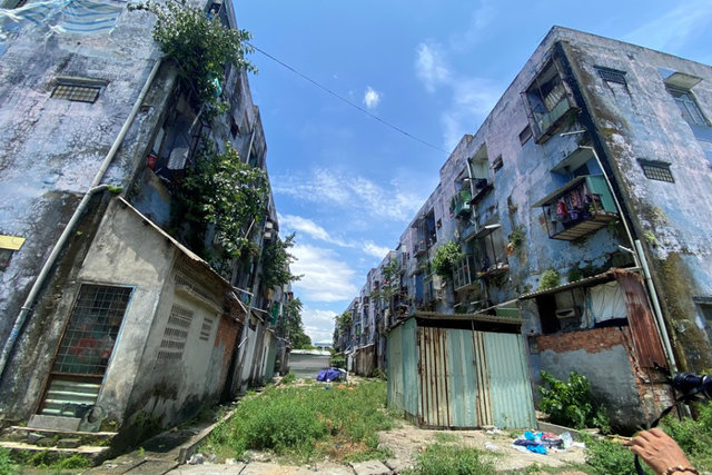 Sống bất an trong khu chung cư xuống cấp, cũ nát giữa trung tâm Đà Nẵng - Ảnh 4