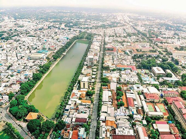 Thi công gần 1 thập kỷ chưa xong, 2 khu đất xây nhà ở xã hội ở Tiền Giang bị thu hồi - Ảnh 1