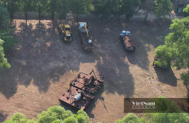 Cận cảnh khai trường mỏ sắt lớn nhất Đông Nam Á bỏ hoang 12 năm ở Hà Tĩnh - Ảnh 6