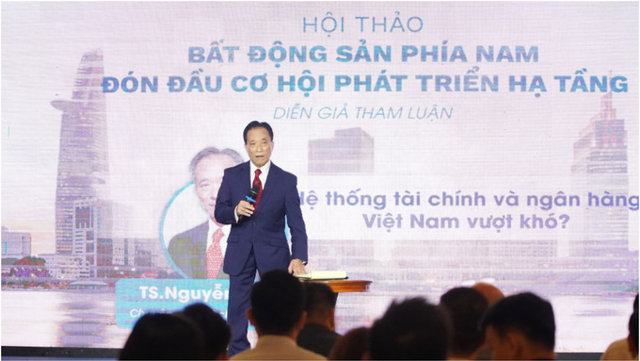 TS Nguyễn Tr&iacute; Hiếu cho rằng, vẫn chưa nh&igrave;n thấy &aacute;nh s&aacute;ng cuối đường hầm, vấn đề khai th&ocirc;ng nguồn vốn c&oacute; lẽ phải đợi sang năm 20124. (Ảnh: Cafeland)