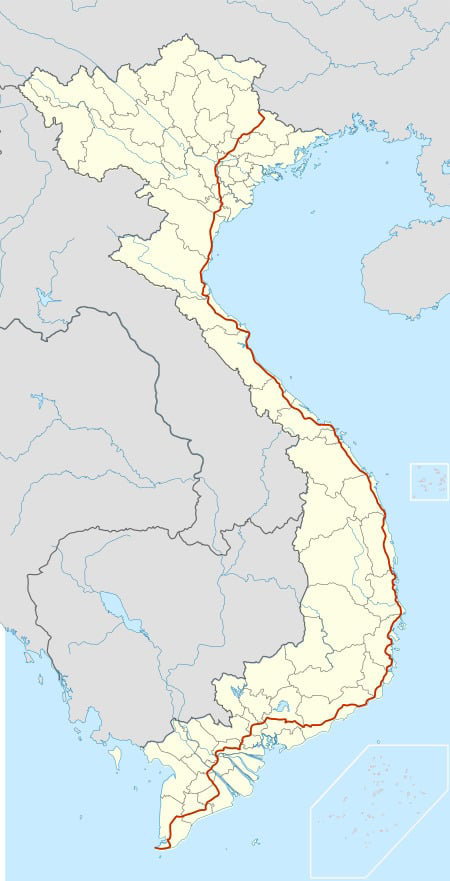 Quốc lộ hơn 2.300km dài nhất Việt Nam: Tuyến đường huyết mạch quan trọng nhất cả nước, đi qua 31 tỉnh thành và chiếm khoảng 9% tổng chiều dài đường quốc lộ - Ảnh 1