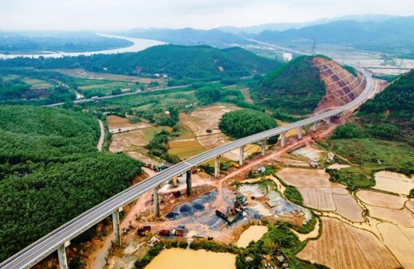 Cao tốc Cam Lộ đi Lao Bảo - Quảng Trị hơn 17.00 tỷ đồng dự kiến triển khai trong 3 năm (Ảnh minh hoạ)