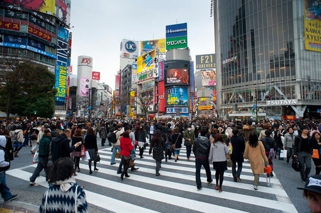 Nguy cơ xuất hiện bong bóng bất động sản ở Tokyo khi cả thế giới đổ về săn lùng ráo riết - Ảnh 2