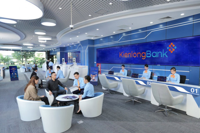 KienlongBank được vinh danh Top 10 Nơi làm việc tốt nhất Việt Nam ngành Ngân hàng - Ảnh 1