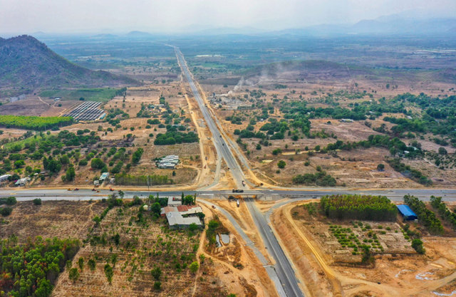 10 công trình giao thông nổi bật hoàn thành, đưa vào sử dụng trong 2023 - Ảnh 8