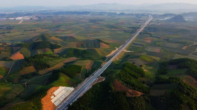 Toàn cảnh những tuyến cao tốc nối liền các tỉnh phía Bắc với Thủ đô Hà Nội, tuyến ‘đắt đỏ’ nhất có giá trị lên đến hơn 45.000 tỷ đồng - Ảnh 9