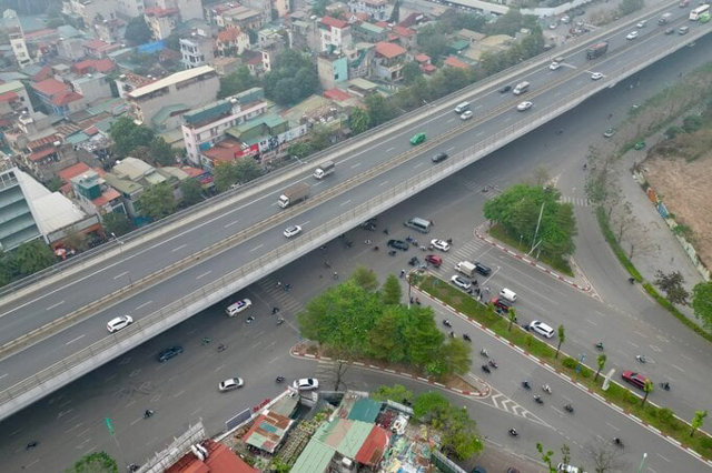 Hiện trạng khu vực được đề xuất x&acirc;y hầm chui Ho&agrave;ng Quốc Việt &nbsp;