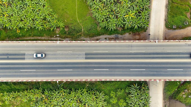 Cầu Vĩnh Thịnh đ&oacute;ng vai tr&ograve; cực kỳ quan trọng trong việc giảm tải cho giao th&ocirc;ng nội đ&ocirc; H&agrave; Nội v&agrave; c&aacute;c khu vực l&acirc;n cận