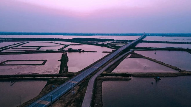 Cung đường ven biển 120km tuyệt đẹp ôm trọn Hà Tĩnh, giúp tăng cường kết nối giao thông giữa 3 tỉnh miền Trung Việt Nam - Ảnh 2