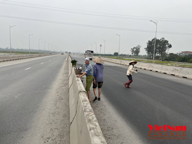 Hưng Yên: Chi hơn 1.000 tỷ xây cầu vượt cho dân qua đường an toàn - Ảnh 1
