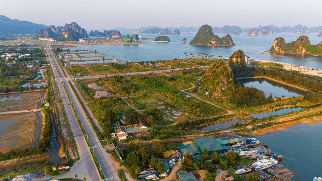 Dải đất ven biển dài 13 km đang trở thành tâm điểm đầu tư bất động sản ở Quảng Ninh - Ảnh 8