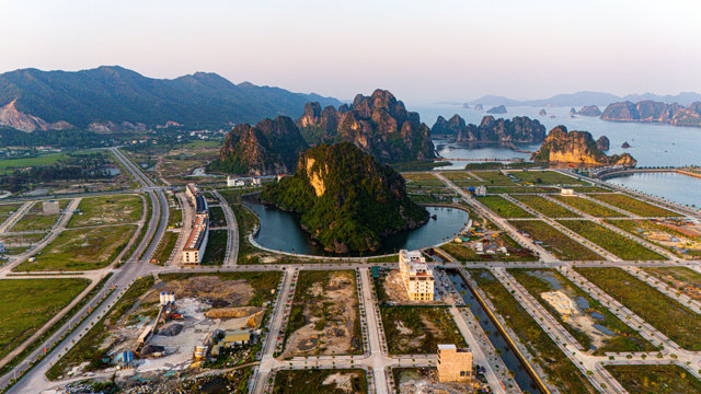 Dải đất ven biển dài 13 km đang trở thành tâm điểm đầu tư bất động sản ở Quảng Ninh - Ảnh 9