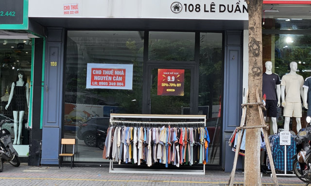 Hiu hắt phố thời trang Đà Nẵng: Loạt cửa hàng đóng cửa, cả năm không ai thuê - Ảnh 6