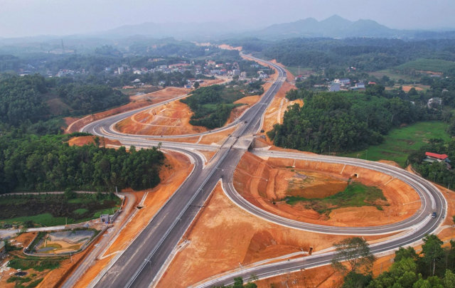 Đầu tư 700 tỷ nối cao tốc Nội Bài - Lào Cai với Tuyên Quang - Phú Thọ - Ảnh 1