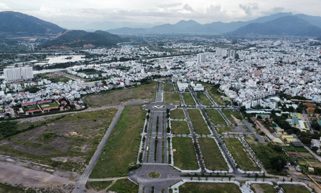 S&acirc;n bay Nha Trang cũ c&oacute; diện t&iacute;ch rộng hơn 186ha.