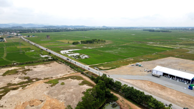 'Khảo sát' địa điểm xây Khu công nghiệp VSIP Hà Tĩnh 1.555 tỷ đồng - Ảnh 5