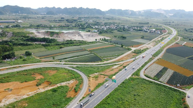 Phê duyệt gần 7.000 tỷ đồng làm cao tốc nối thẳng Ninh Bình với TP sở hữu 'đảo ngọc' của Việt Nam - Ảnh 1