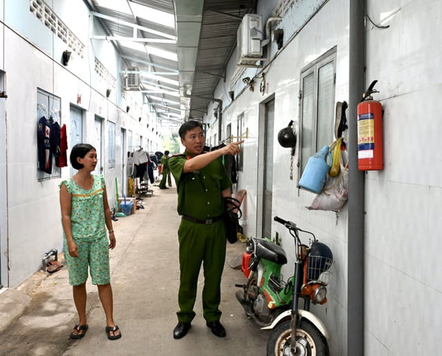 Kh&ocirc;ng đ&aacute;p ứng PCCC, h&agrave;ng chục nh&igrave;n nh&agrave; trọ v&agrave; chung cư mini sắp phải đối mặt với &lsquo;&aacute;n tử&rsquo;