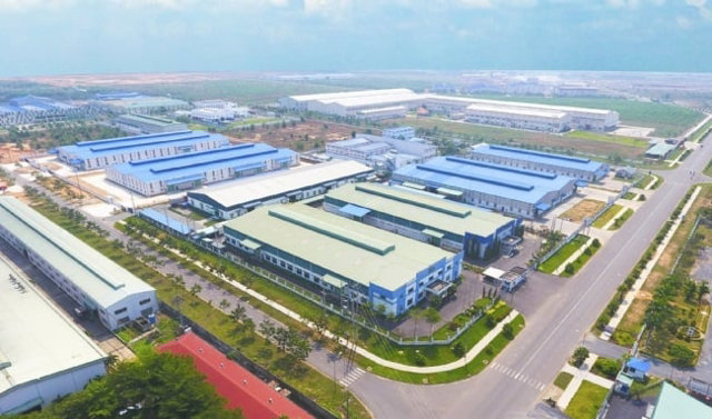 Lũy kế 6 th&aacute;ng, doanh thu thuần của SZG đạt 193 tỷ đồng, giảm 23%, lợi nhuận gộp 112 tỷ đồng, giảm 31%, bi&ecirc;n lợi nhuận gộp đạt 58%.