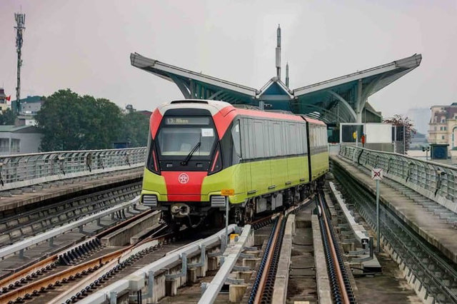 T&agrave;u metro Nhổn - ga H&agrave; Nội sắp chạy thương mại. Ảnh: MRB