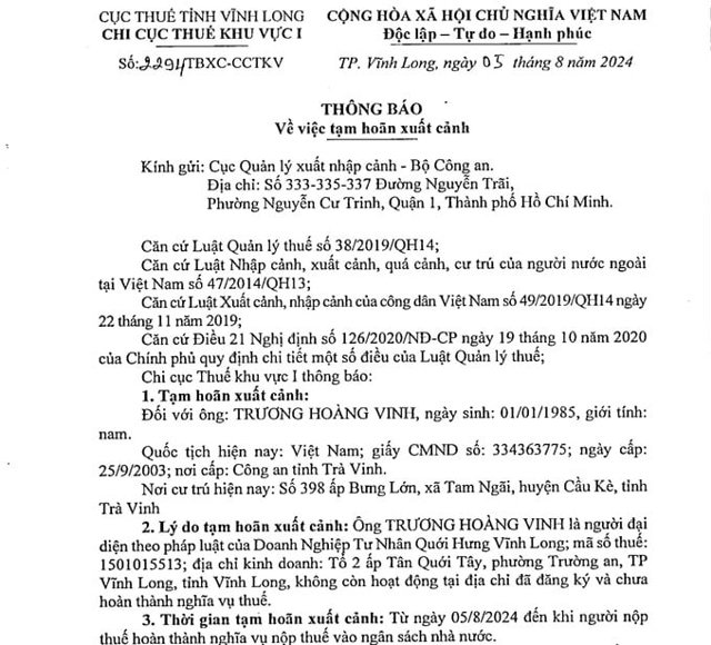 &Ocirc;ng Trương Ho&agrave;ng Vinh l&agrave; người đại diện doanh nghiệp tư nh&acirc;n Quới Hưng Vĩnh Long bị tạm ho&atilde;n xuất cảnh.