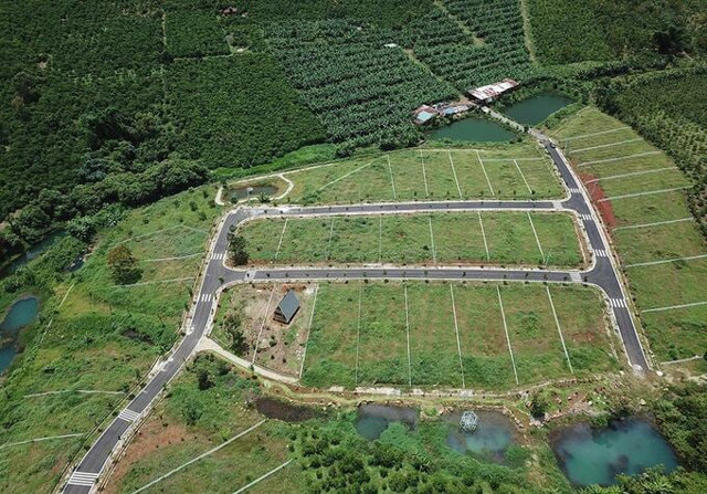 Luật Đất đai 2024 quy định cụ thể một số trường hợp sẽ được cấp sổ đỏ. Ảnh: Internet