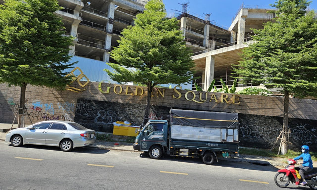 Dự &aacute;n Golden Square được khởi c&ocirc;ng x&acirc;y dựng năm 2008.