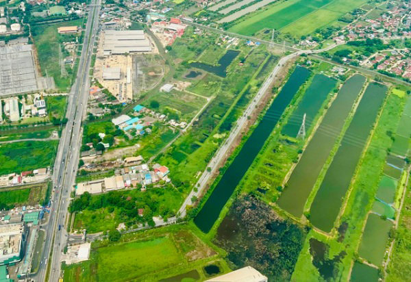 Trong th&aacute;ng 8 n&agrave;y, ngo&agrave;i Thanh Oai, c&aacute;c huyện ngoại th&agrave;nh H&agrave; Nội như Quốc Oai, Ho&agrave;i Đức... đều c&oacute; kế hoạch đấu gi&aacute; h&agrave;ng loạt quyền sử dụng đất. (Ảnh: VGP).