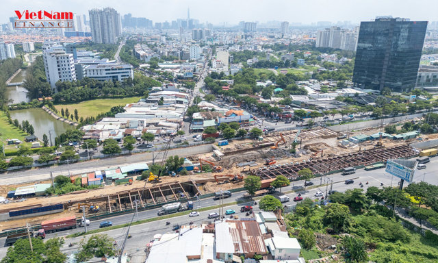 N&uacute;t giao Nguyễn Văn Linh - Nguyễn Hữu Thọ (quận 7, huyện Nh&agrave; B&egrave;) &nbsp;