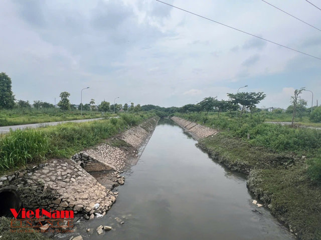 Khu đô thị lớn nhất Nam Định hoang vắng, 190ha bỏ mặc cỏ mọc - Ảnh 2