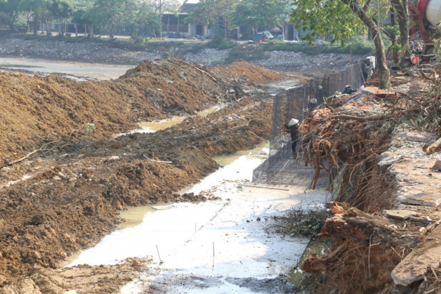 Nh&agrave; thầu thi c&ocirc;ng một dự &aacute;n x&acirc;y dựng do UBND huyện Hương Kh&ecirc; l&agrave;m chủ đầu tư &nbsp;