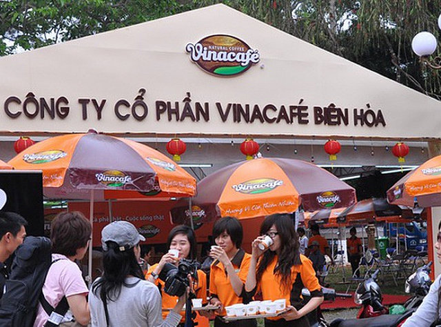 Cổ phiếu VCF của Vinacafe Bi&ecirc;n Ho&agrave; tăng kịch trần trong phi&ecirc;n 26/8 khi h&atilde;ng c&agrave; ph&ecirc; th&ocirc;ng b&aacute;o chia cổ tức