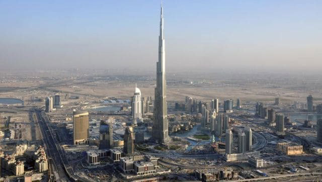 Burj Khalifa, t&ograve;a nh&agrave; chọc trời cao nhất thế giới. Ảnh: Reuters