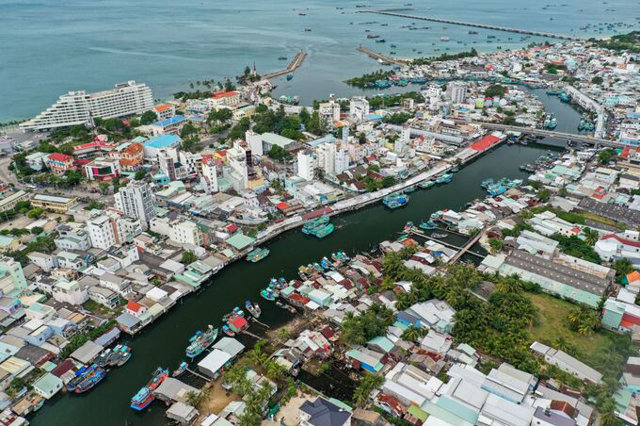 Ph&aacute;t hiện h&agrave;nh vi chiếm đoạt hơn 23 tỷ đồng v&igrave; lừa b&aacute;n đất ở &lsquo;đảo ngọc&rsquo; của Việt Nam - Ảnh minh hoạ