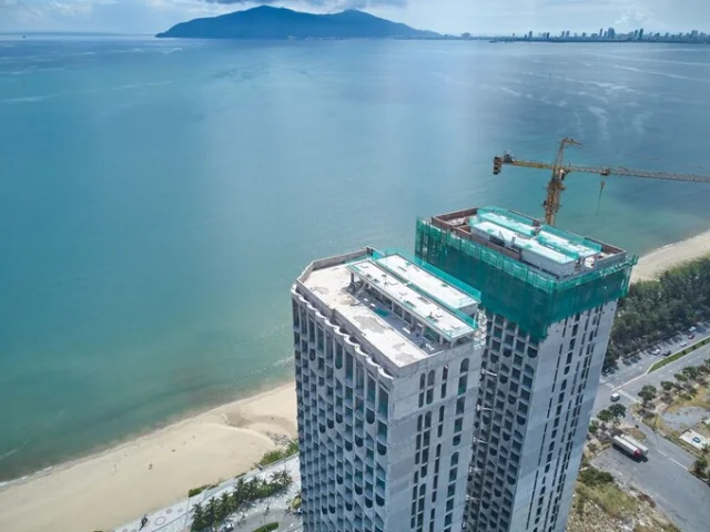 &Aacute;n ngữ ở vị tr&iacute; đắc địa, sau khi ho&agrave;n th&agrave;nh, t&ograve;a th&aacute;p đ&ocirc;i 34 t&acirc;ng sẽ trở th&agrave;nh điểm nhấn trong quy hoạch đ&ocirc; thị của TP. Đ&agrave; Nẵng. Ảnh: Internet
