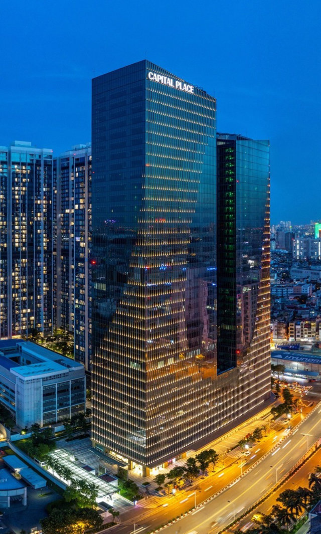 T&ograve;a Capital Place c&oacute; chiều cao 160m &nbsp;