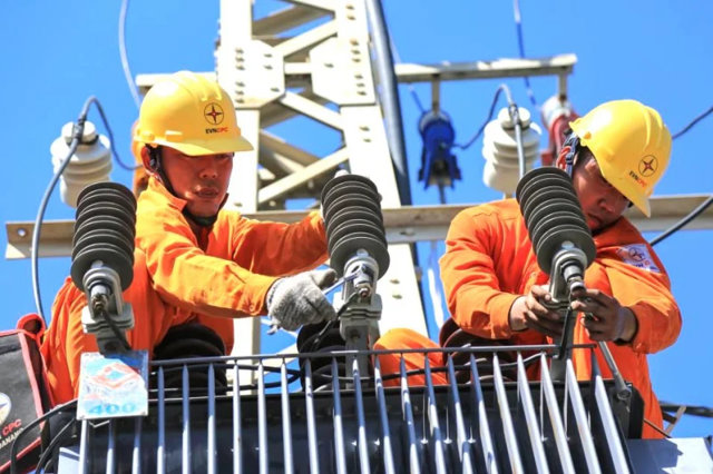 Số lỗ của Tập đo&agrave;n Điện lực Việt Nam ng&agrave;y c&agrave;ng tăng.