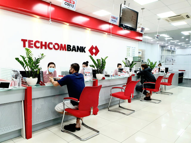 Techcombank lãi 22.800 tỷ đồng trong 9 tháng đầu năm - Ảnh 1