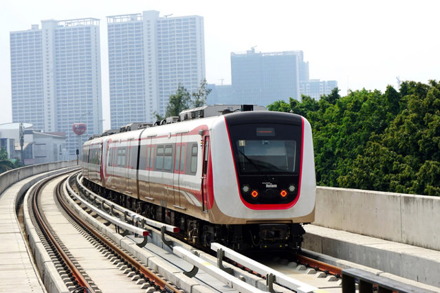 Indonesia chọn đầu tư LRT nhằm giảm thiểu tắc đường v&agrave; t&igrave;nh trạng &ocirc; nhiễm tại thủ đ&ocirc; Jakarta