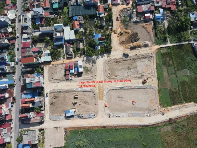 Thực địa 69 l&ocirc; đất tại Khu B&aacute;i Ngo&agrave;i, x&atilde; Hoa Động, huyện Thuỷ Nguy&ecirc;n. (Ảnh: Cổng th&ocirc;ng tin điện tử th&agrave;nh phố Hải Ph&ograve;ng).