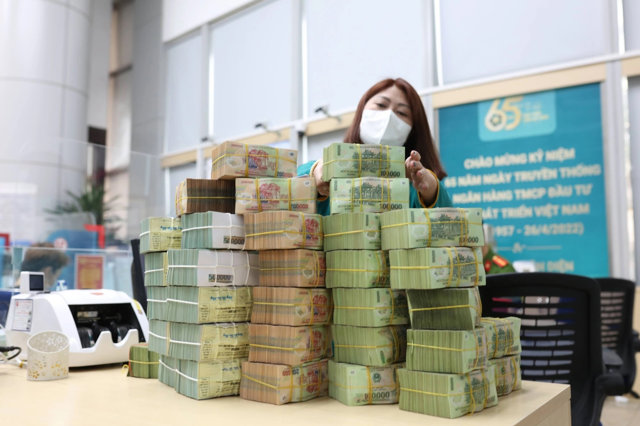 Báo động: 'Phần lớn hồ sơ tín nhiệm yếu thuộc nhóm BĐS nhà ở và xây dựng' - Ảnh 1