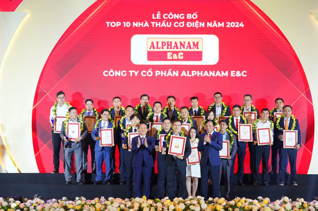 Alphanam E&amp;C được vinh danh trong top 10 nh&agrave; thầu cơ điện năm 2024