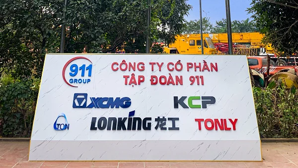 Tập đoàn 911 chuyên cung cấp thiết bị xây dựng, máy xúc, máy trộn bê tông...  